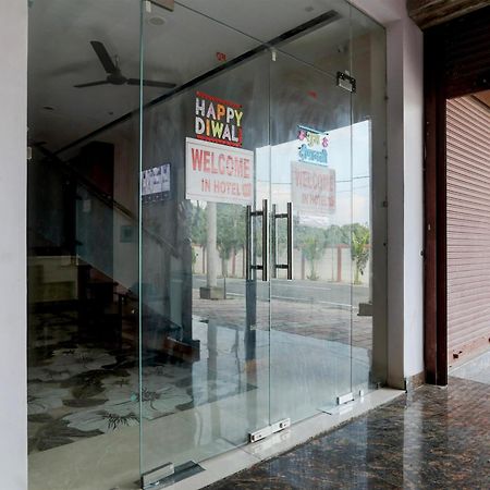 Hotel O Rana Hotel & Restaurant Meerut Exteriör bild