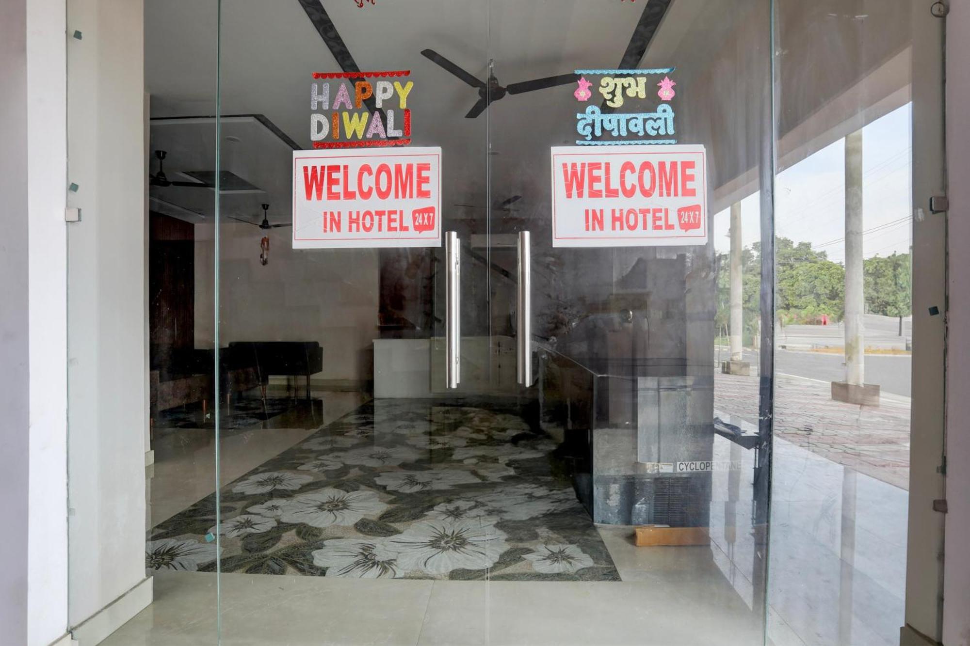 Hotel O Rana Hotel & Restaurant Meerut Exteriör bild