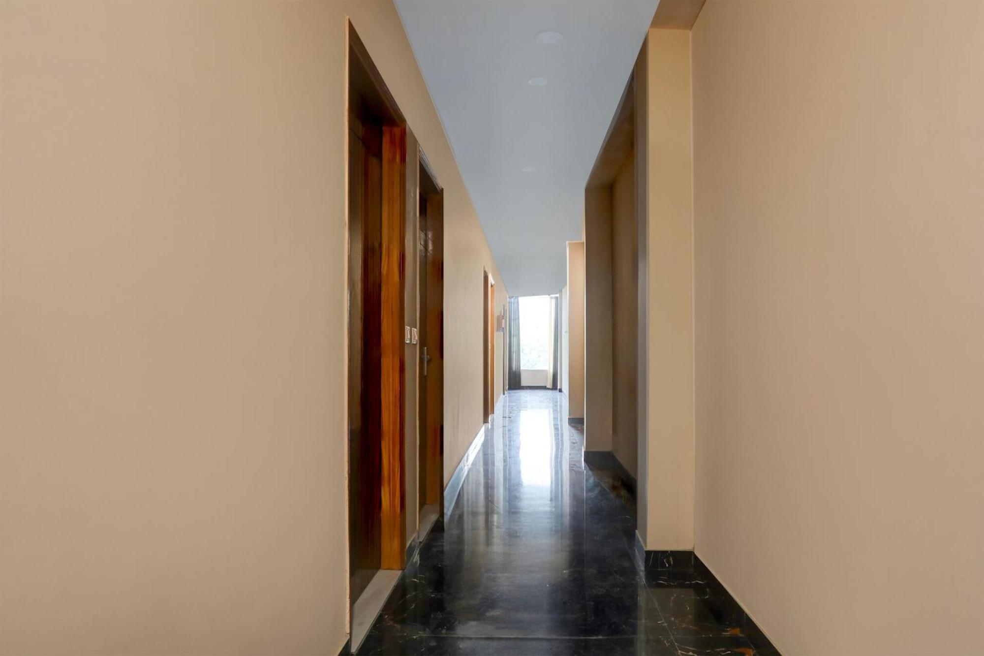 Hotel O Rana Hotel & Restaurant Meerut Exteriör bild